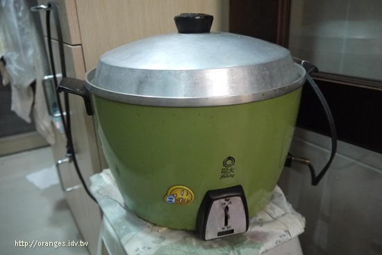 大同電鍋50周年紀念水晶電鍋紙鎮ペーパーウェイト 89TC01